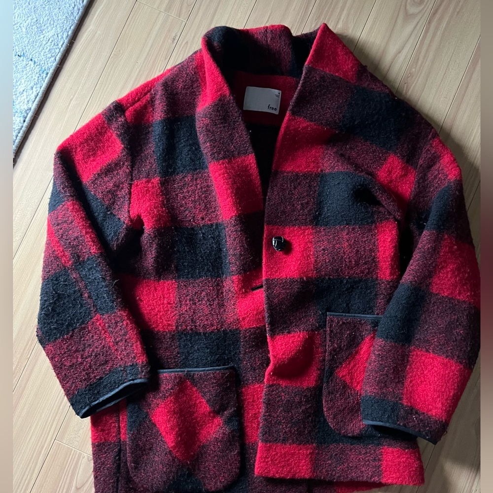 Aritzia Neelam  jacket